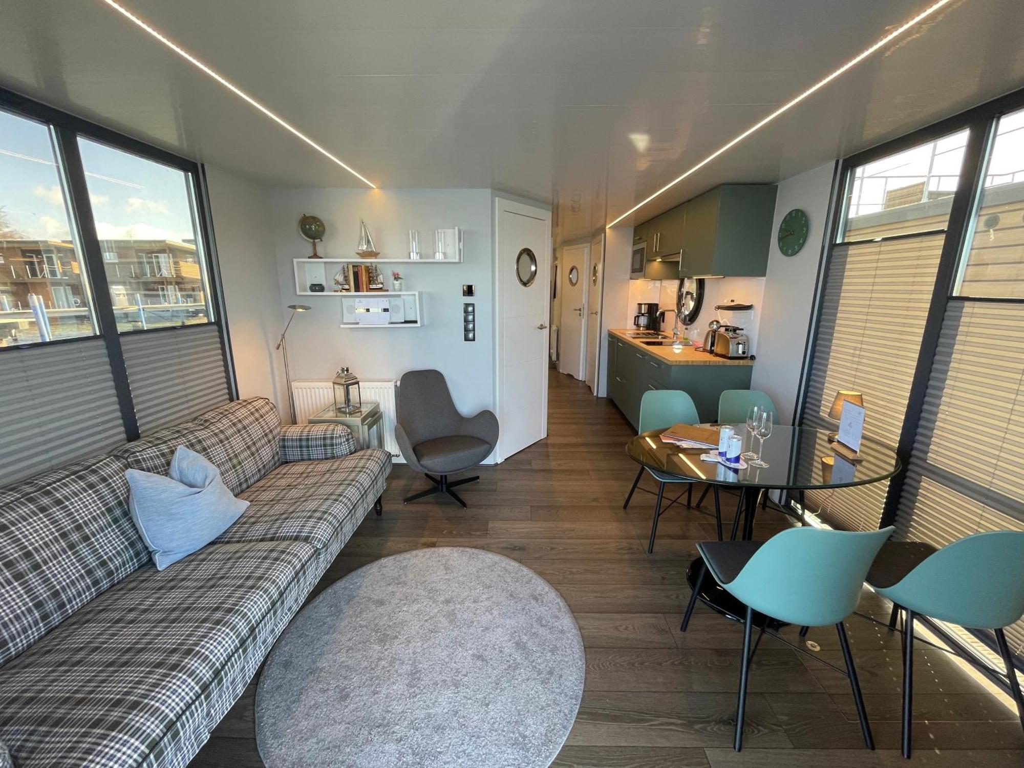 Hausboot Fjord Baltica Mit Dachterrasse In Barth Hotel Екстериор снимка