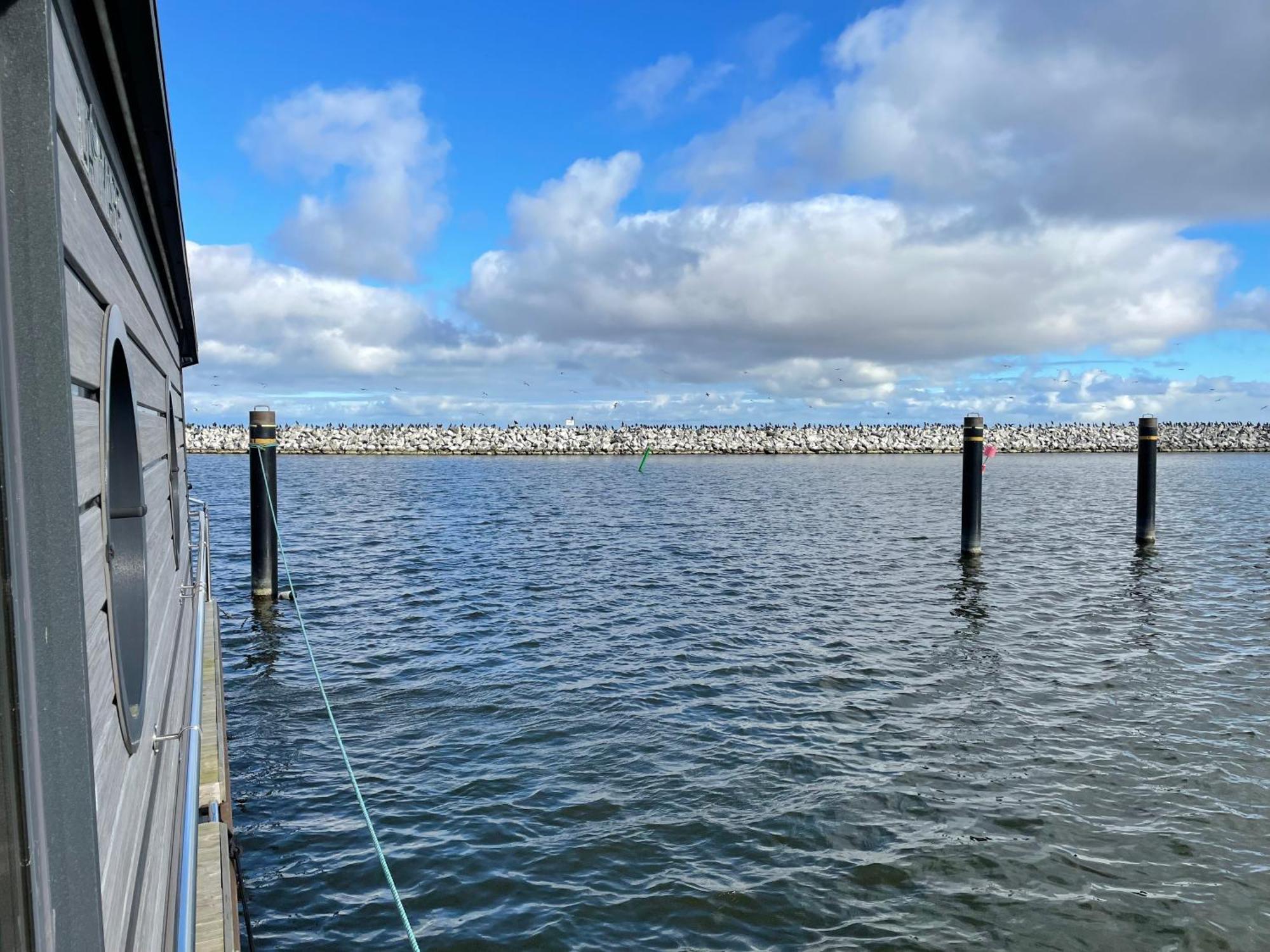 Hausboot Fjord Baltica Mit Dachterrasse In Barth Hotel Екстериор снимка