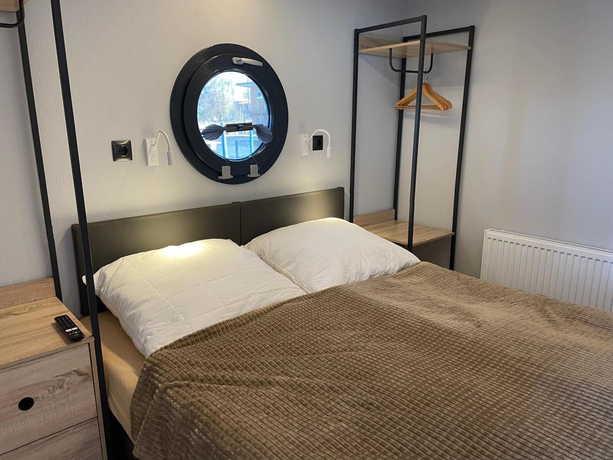 Hausboot Fjord Baltica Mit Dachterrasse In Barth Hotel Екстериор снимка